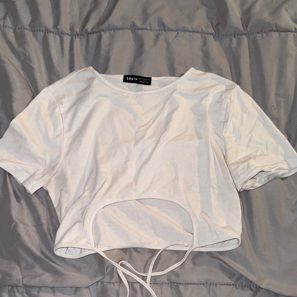 Tie in Front Crop Top